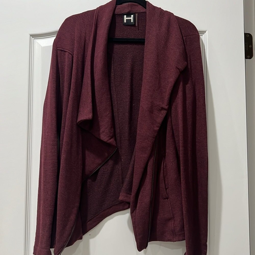 Sweater/jacket - Picture 4 of 4
